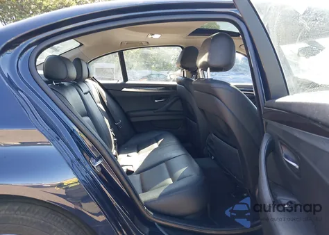 2015 BMW 528I xDrive z USA, uszkodzony, nr VIN WBA5A7C50FD628643